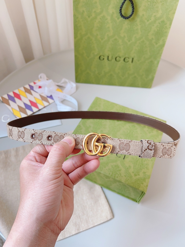 スーパーコピーグッチベルト内部構造